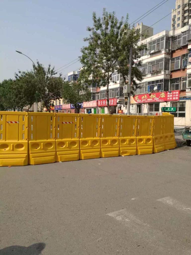 鼎恒交通設施 甘肅水馬、注水水馬與高圍擋的專業制造與應用解析